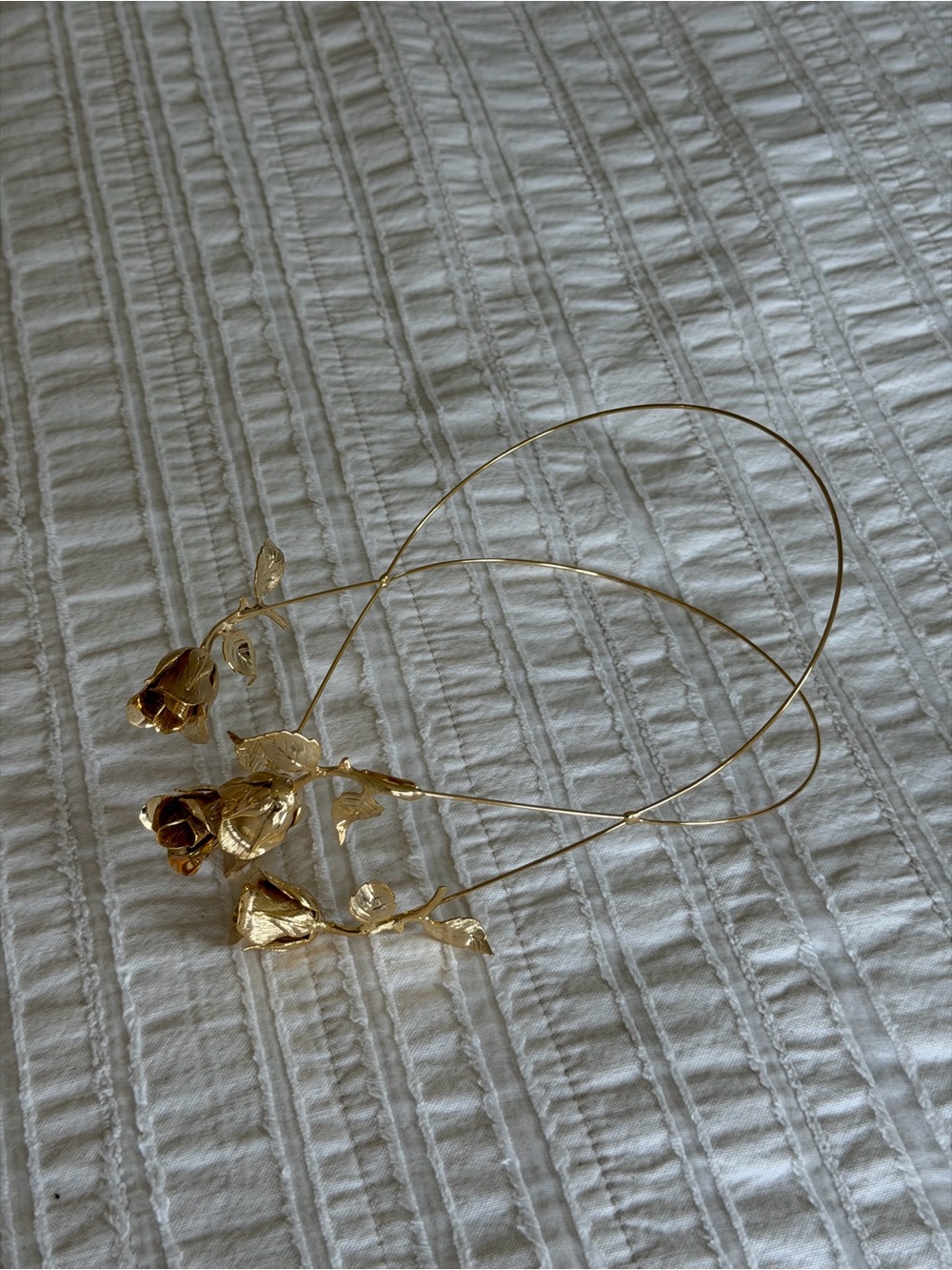 Epona Valley Rose and Vine Circlet - Picture 6 of 8
